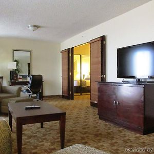 Radisson Hotel Austin - University